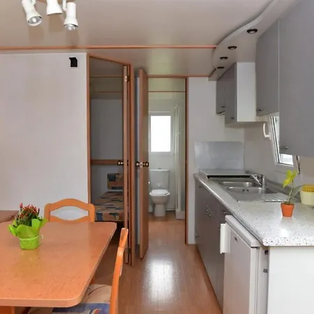 Aparthotel Summer Paradise *